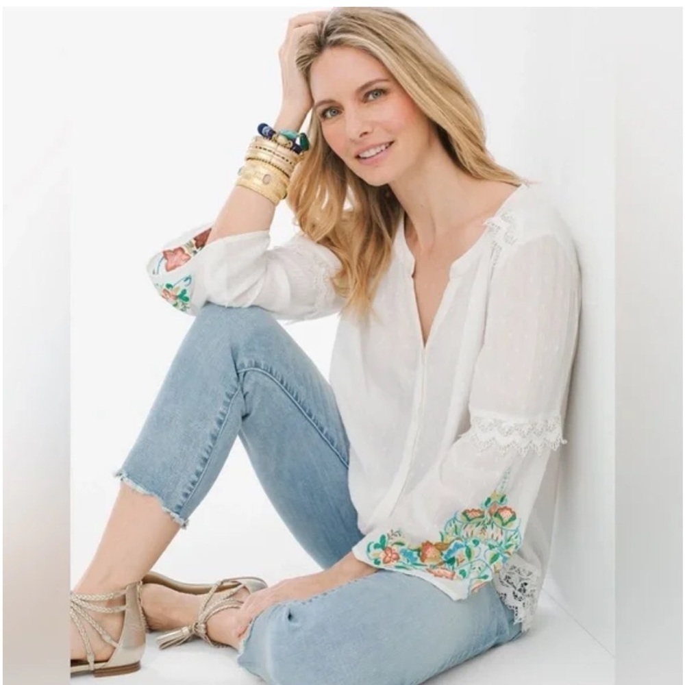 Chico's cream Lace Swiss-Dot Top size large bohemian top with embroidered